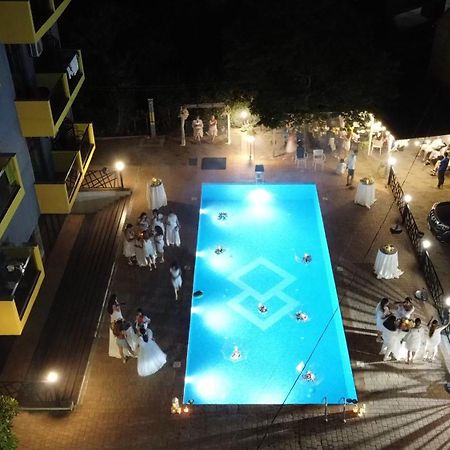 Hotel Casa Del Mar Kvariati Zewnętrze zdjęcie