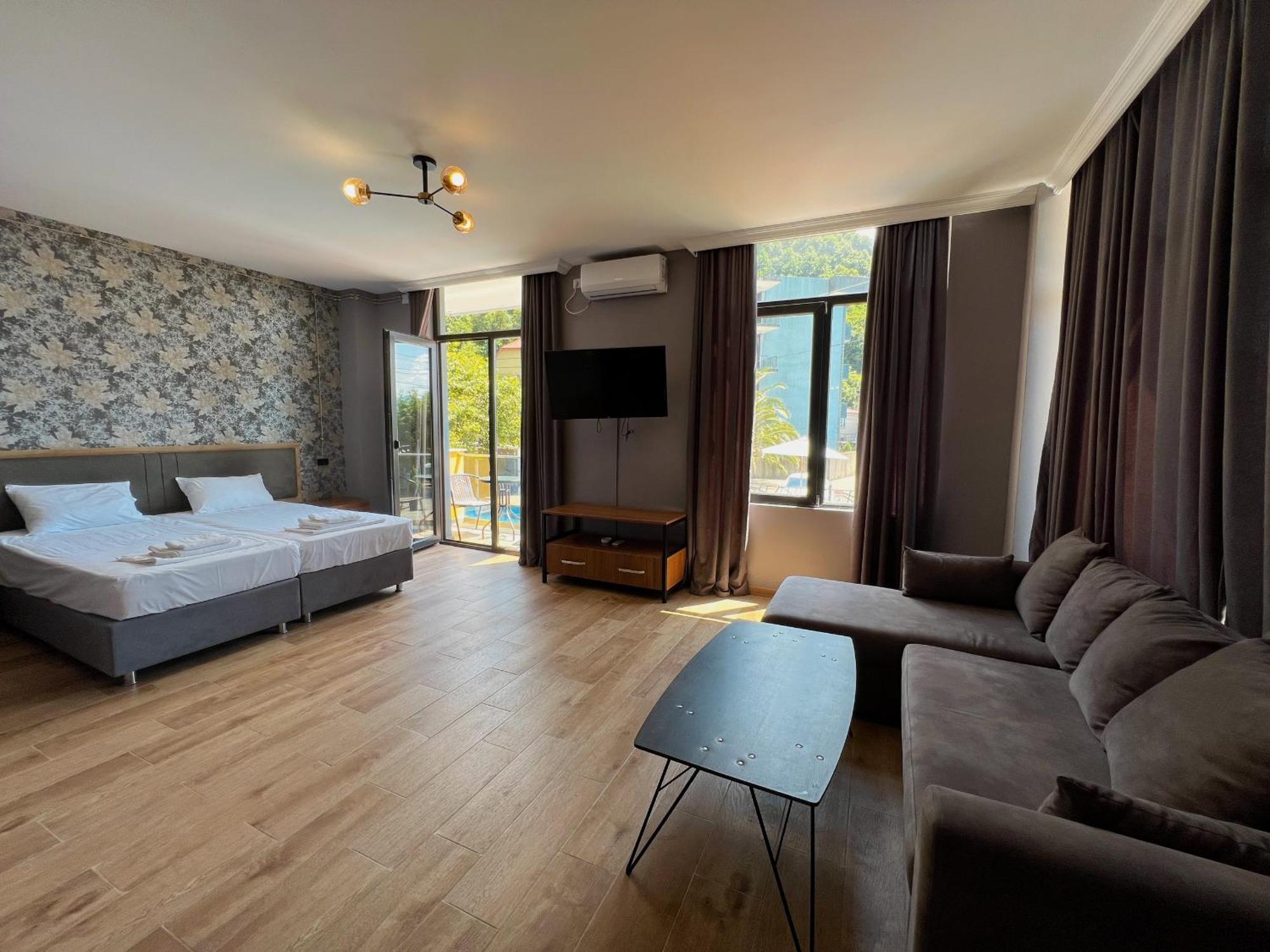 Hotel Casa Del Mar Kvariati Zewnętrze zdjęcie